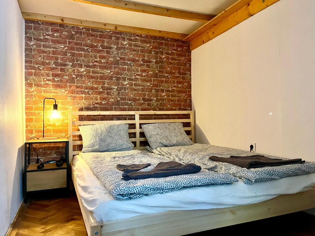 Apartment With Free Parking Budapest Exteriör bild